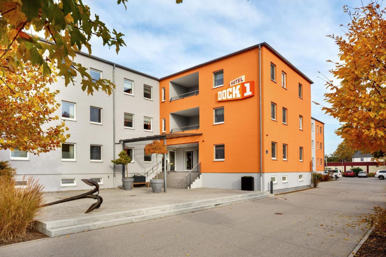 Dock1 Hotel Regensburg Bagian luar foto