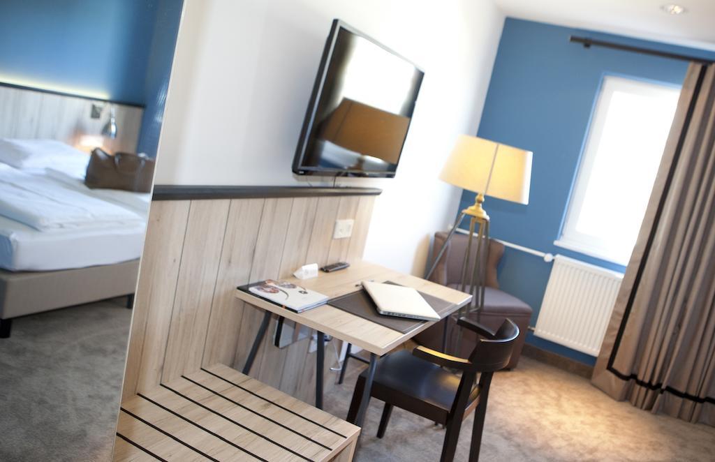Dock1 Hotel Regensburg Ruang foto